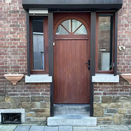 Au Numero 5 Holiday home *